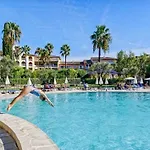 Apartman T2 Avec Piscine, Vue Mer, Parking, A 200m De La - Fr-1-768-70 La Garonnette-Plage